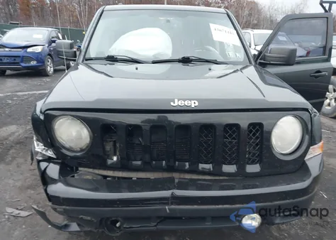 2014 Jeep Patriot Latitude из США, поврежденный, VIN 1C4NJRFB4ED549698